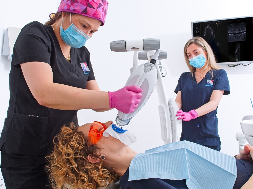 Clínica Dental en León España (12) blanqueamiento dental